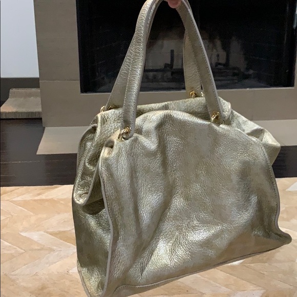 Purse - Picture 1 of 2